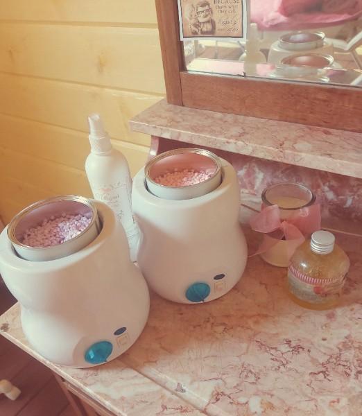 Epilation jambes cire