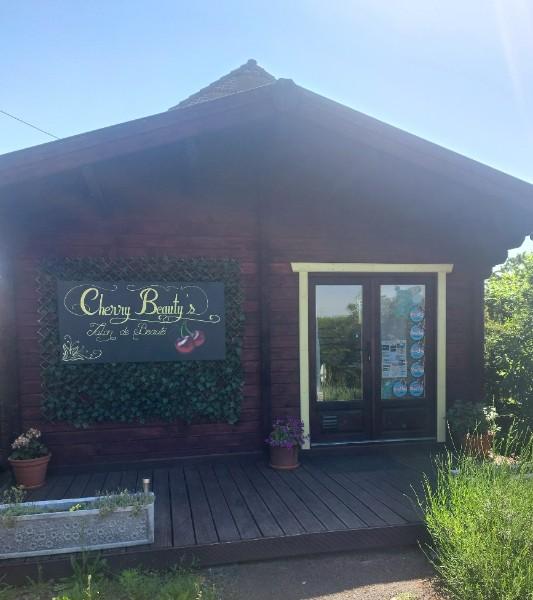 Salon d'esthétique et de maquillage